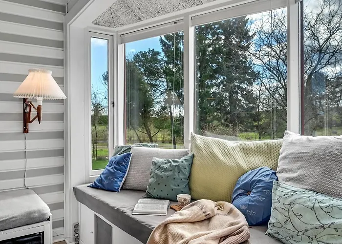 Dom wakacyjny Awesome In With Wifi Mesinge